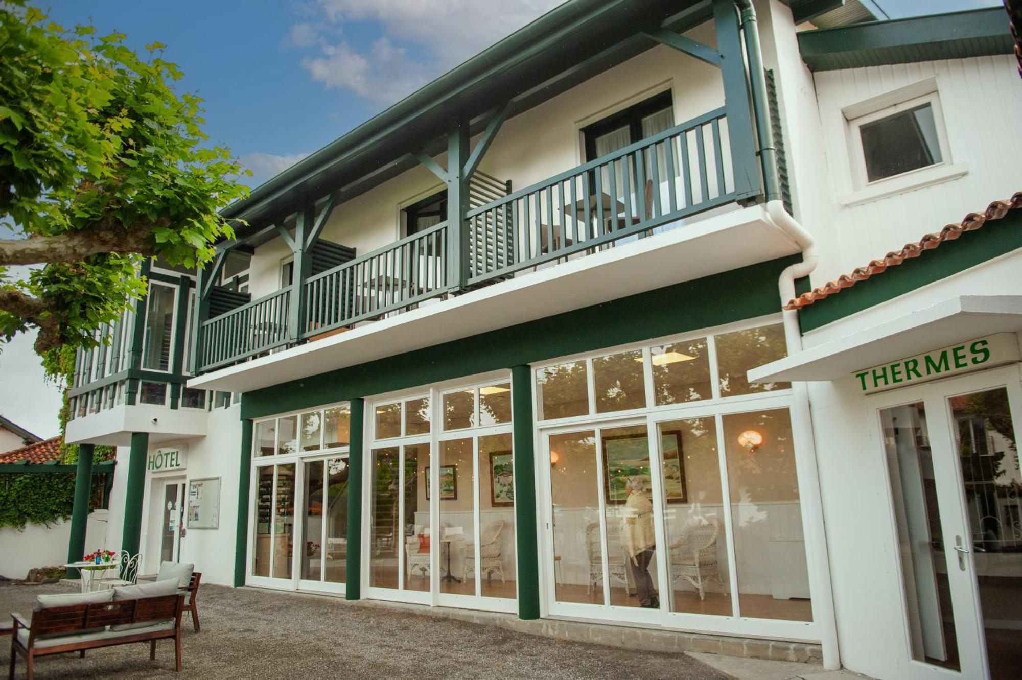 Logis Thermal Saubusse Exteriör bild